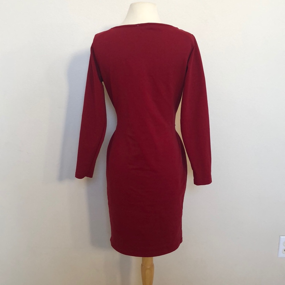 Dress - Picture 2 of 4